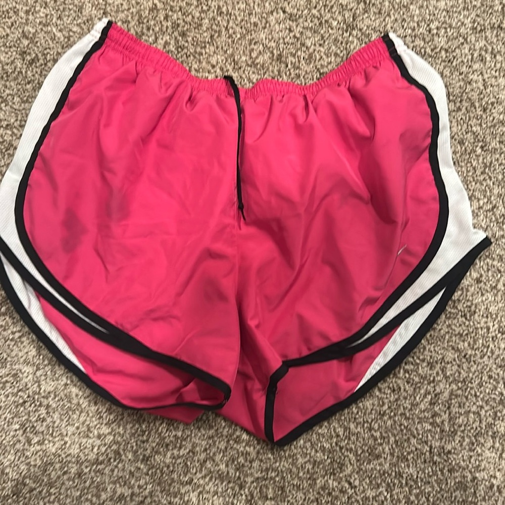 Nike dry fit shorts size extra large